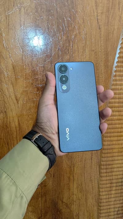 Vivo Y04