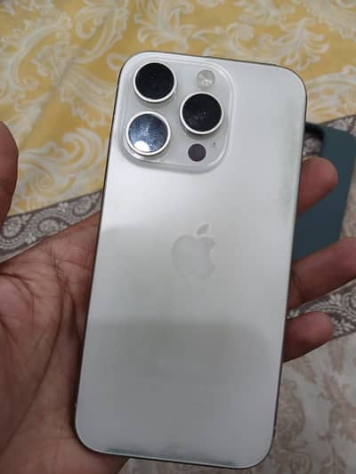 Apple iPhone 15 Pro