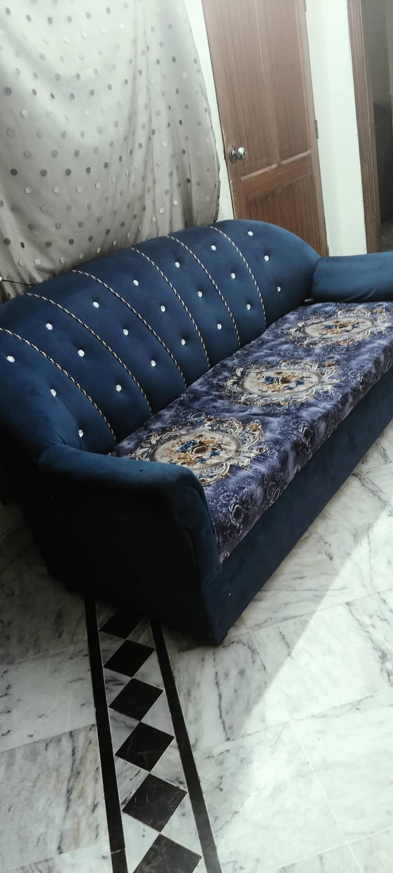 5 seater sofa 1