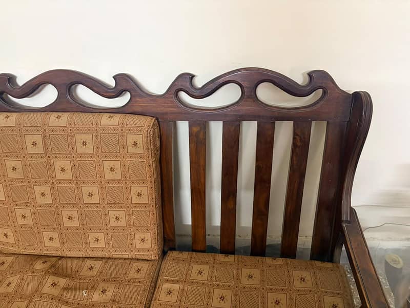 5 Seater Sofa 1