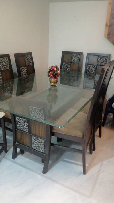 dinning table