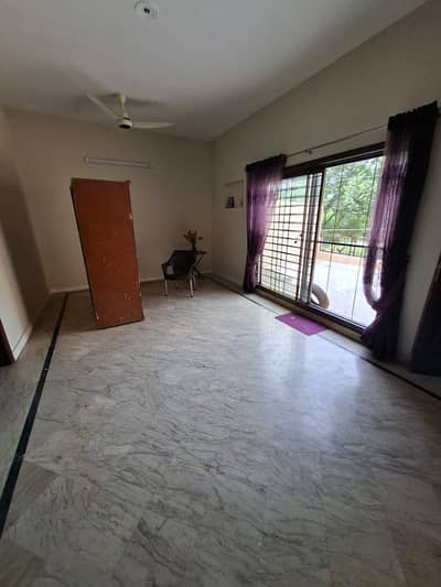 10 Marla Upper Portion Available For Rent (Railway Officers Society)