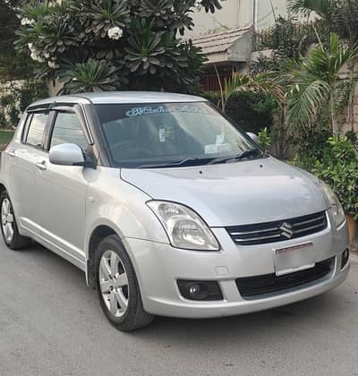 SUZUKI SWIFT 1.3 DLX 2015