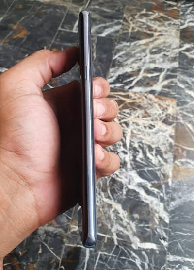 Samsung Mobile S8 Plus