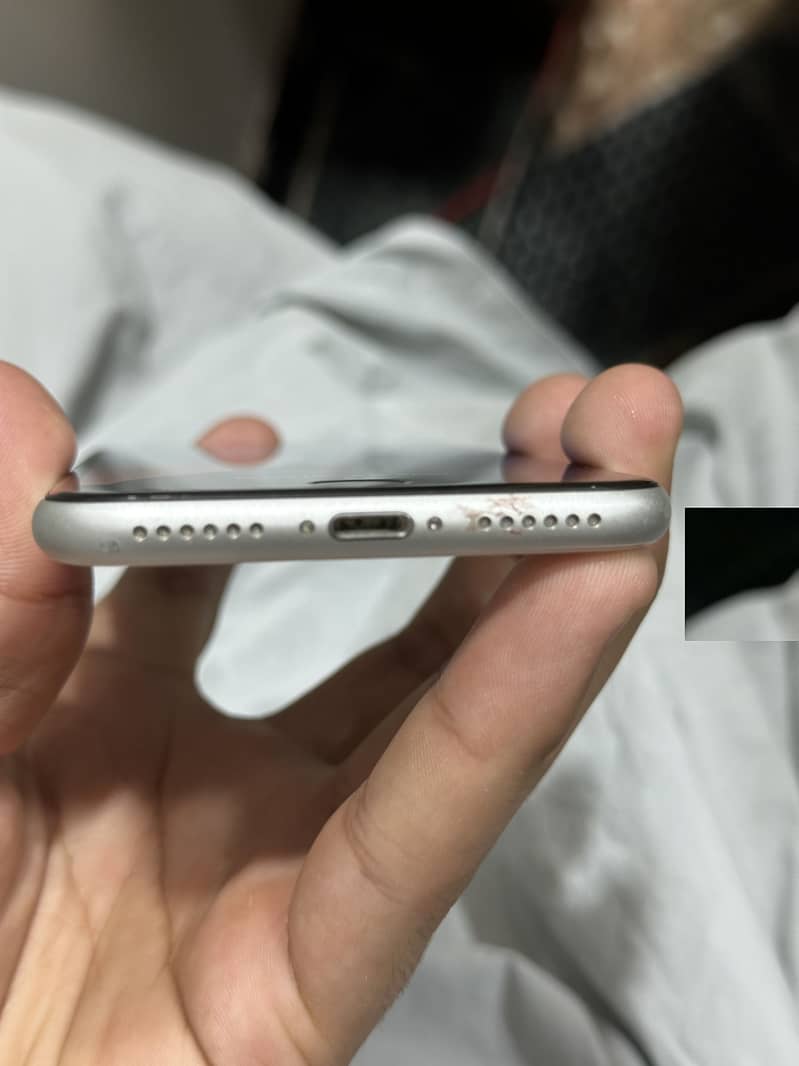 Apple iPhone SE 4