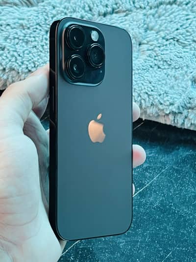 IPhone 14 pro 1 TB factory unlock