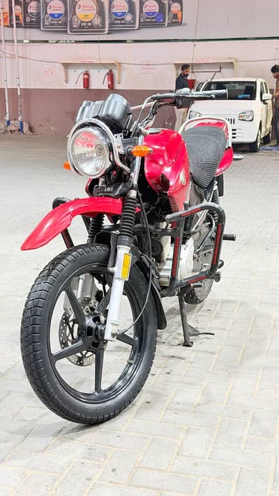 Ful lush Yamaha YBR125 urgent sale