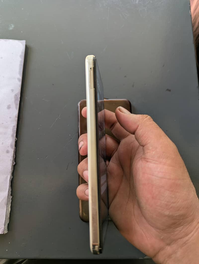 8+8256 4