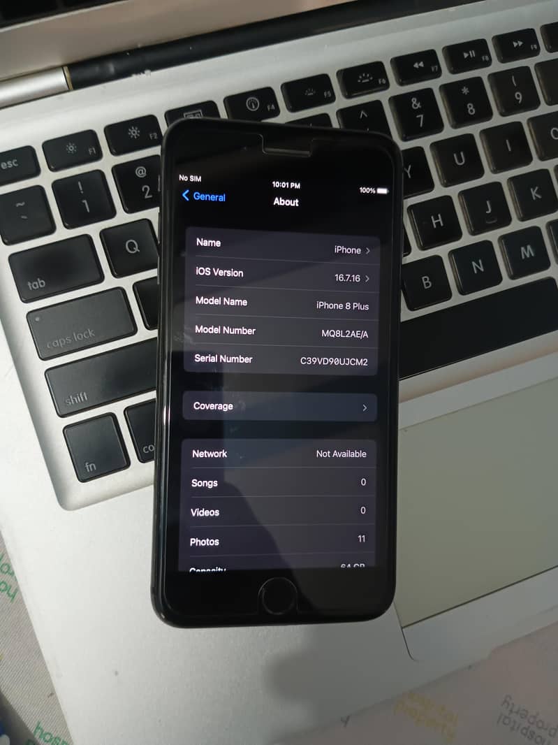 Apple iPhone 8 Plus 3