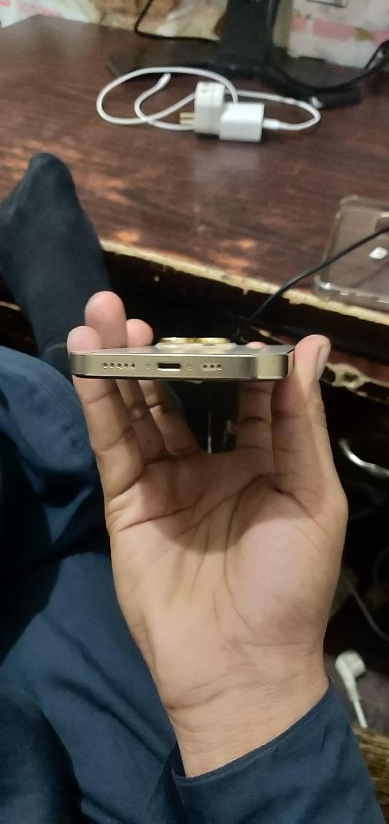 Apple iPhone 13 Pro 3