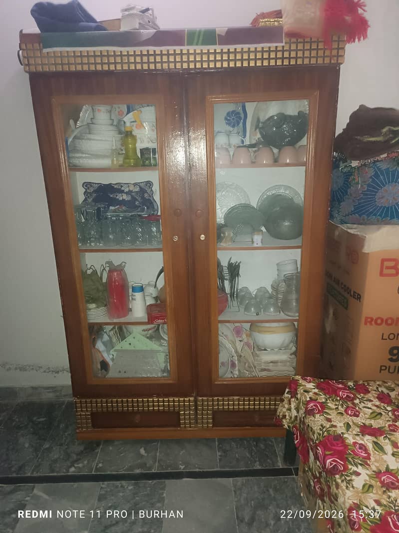 almari good condition 0
