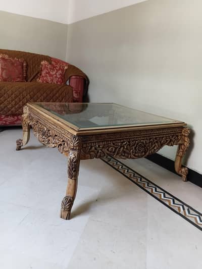 very good condition sofa set dewan center table set cupboard tredmil