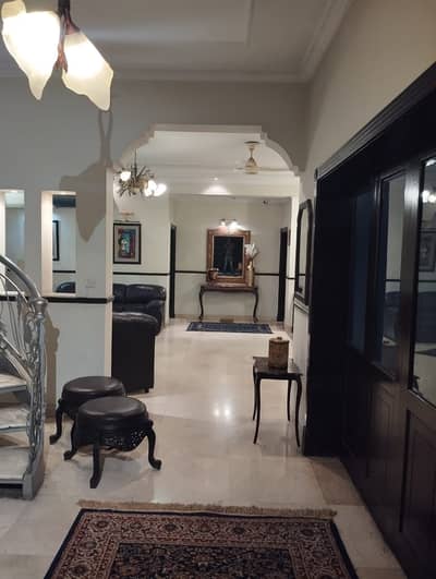 1 Kanal ELEGANT Furnished BUNGALOW IS AVAILABLE ON RENT IN AA BLOCK OF PHASE 4 DHA LAHORE.