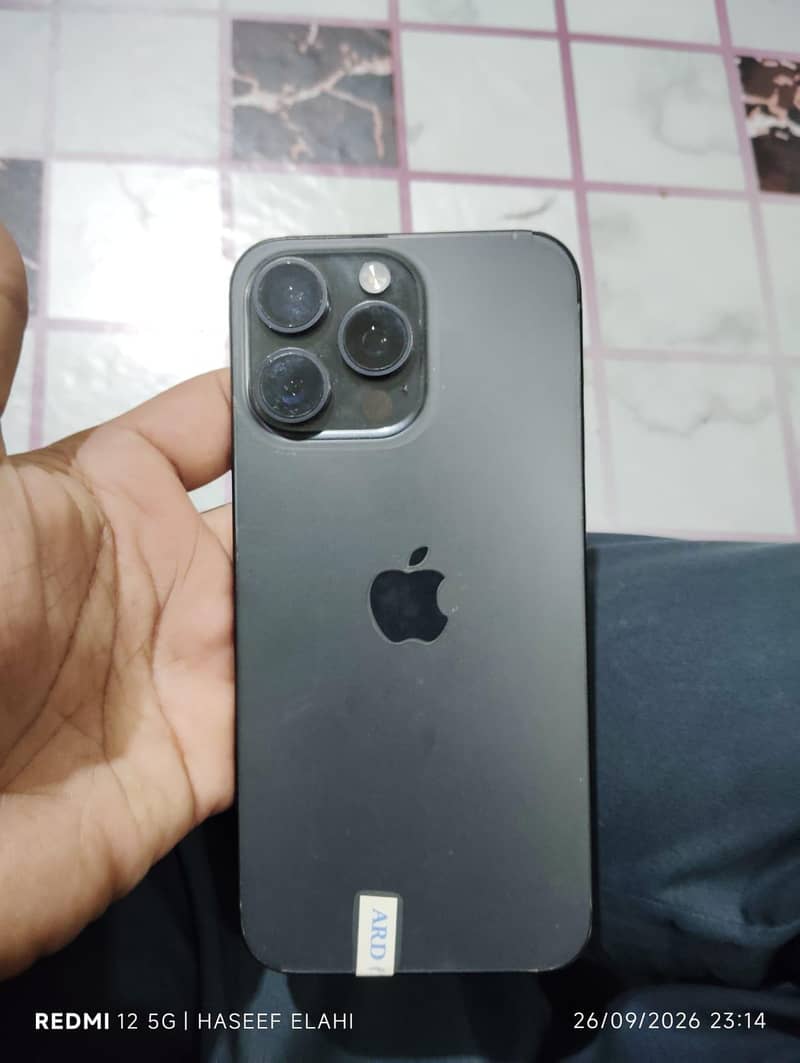 Apple iPhone 15 Pro Max 3