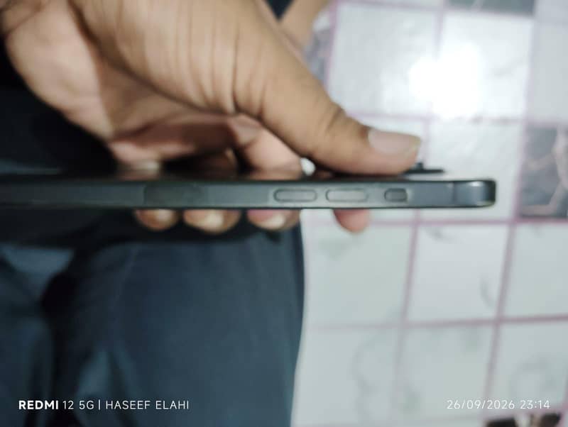 Apple iPhone 15 Pro Max 4