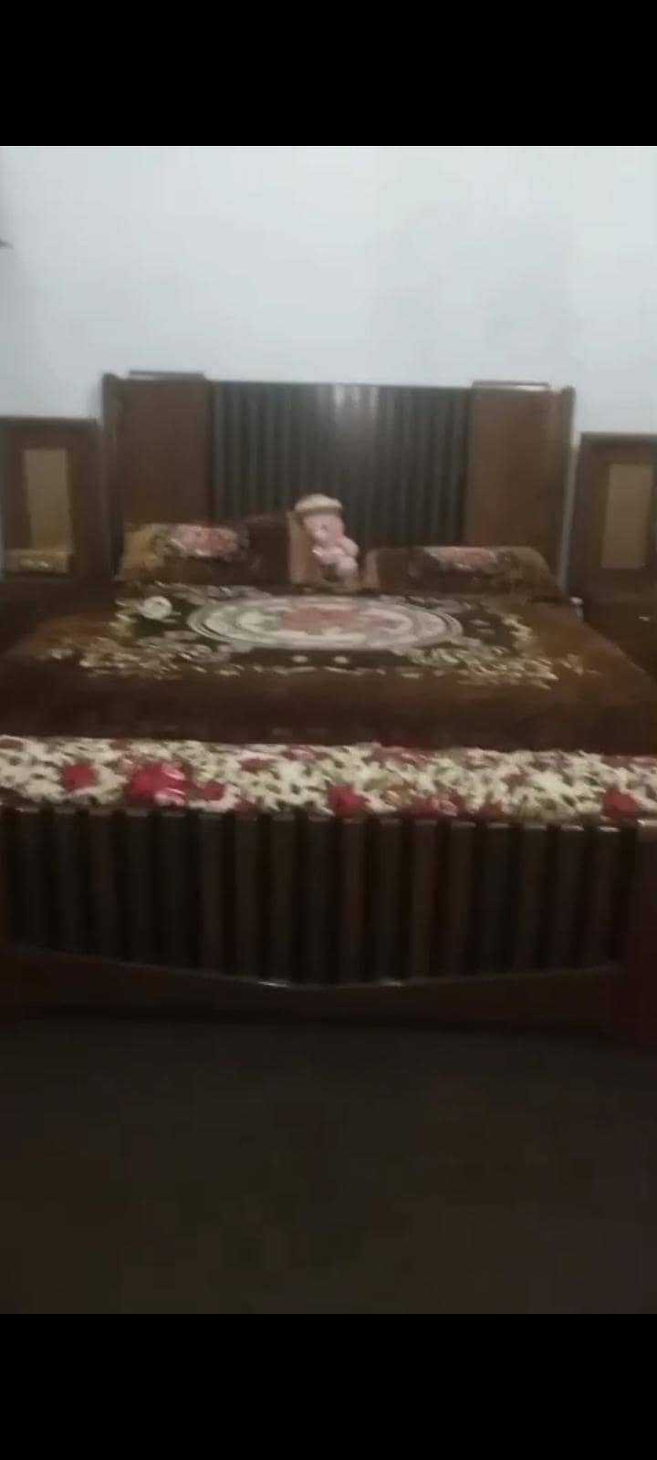 bed side table      dressing     almari 0