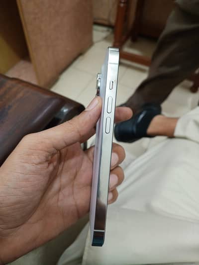 Apple iPhone 14 Pro