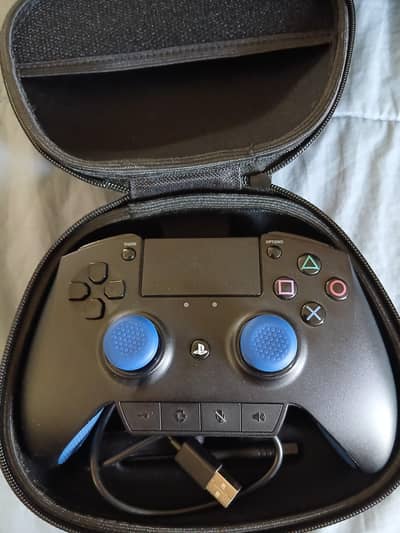 Razer Raiju Gaming Controller RZ06-0197 - PS4/Pc