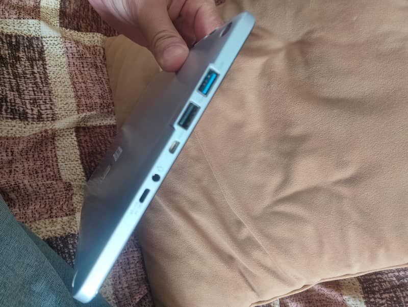 Android Tablet (Read description) 2