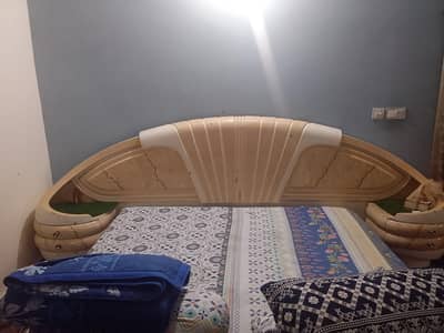 room bed and darising