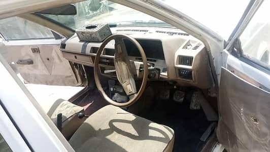 Nissan Sunny 1985