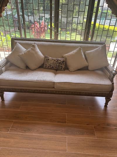 7 seater off white sofa set