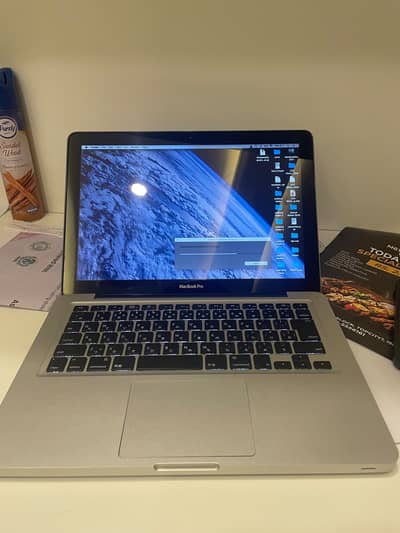 Apple MacBook Pro 13-inch Early 2011 | Core i5 | 8GB RAM | Clean Condi