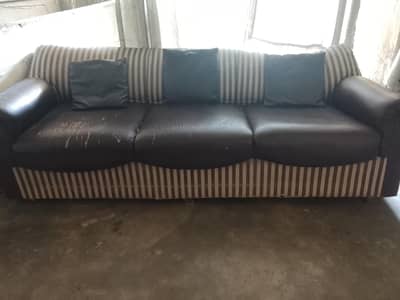 Sofa set