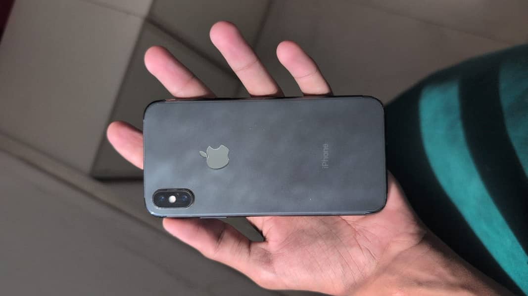Apple iPhone X 2