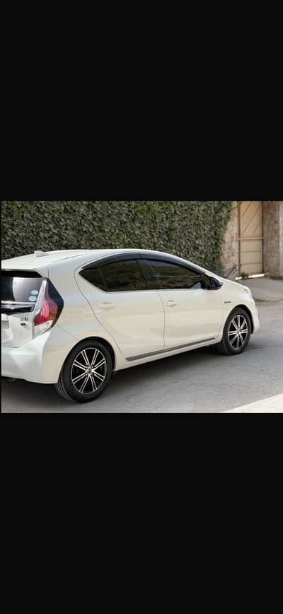 Toyota Aqua 2016