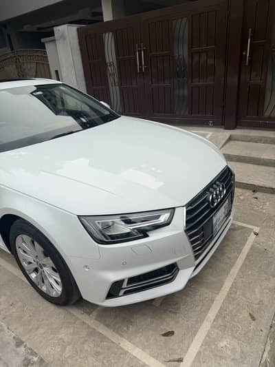 Audi A4 2019