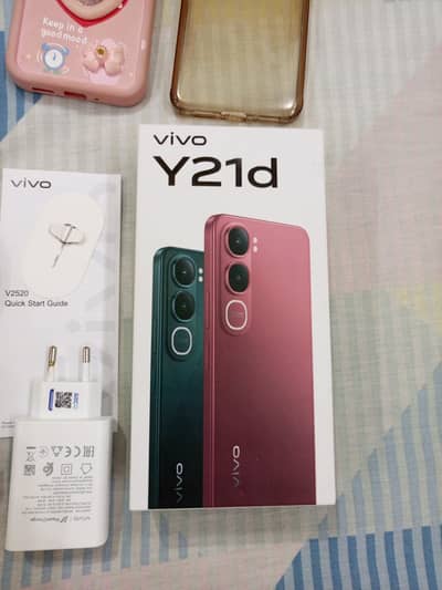 Vivo Y21d 6/128 with box and charger available available