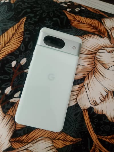 Google Pixel 8