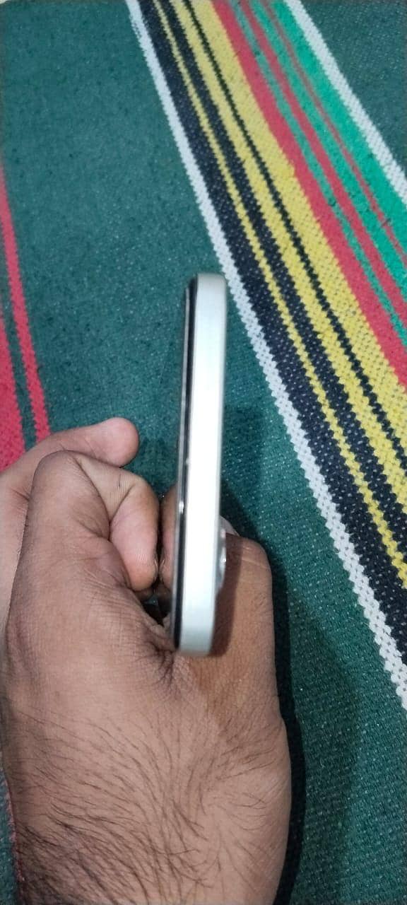 Itel S25 4