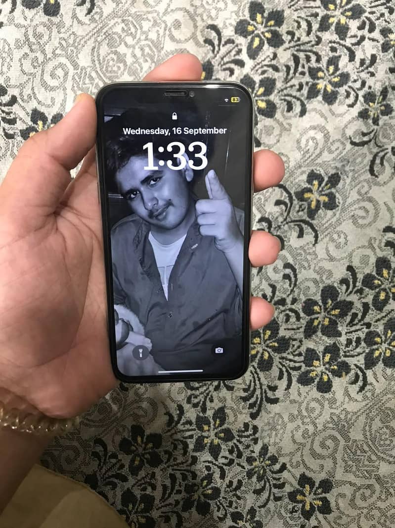 Apple iPhone X 2