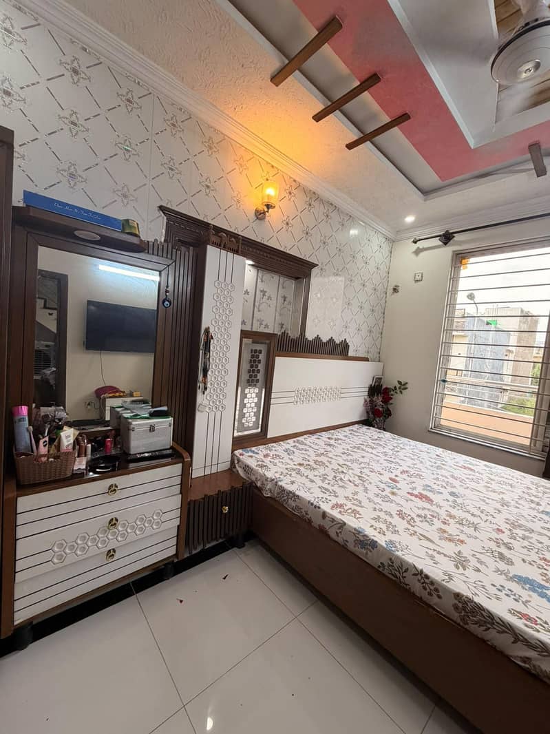 complete bed room set 9
