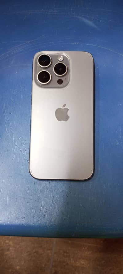 Apple iPhone 15 Pro
