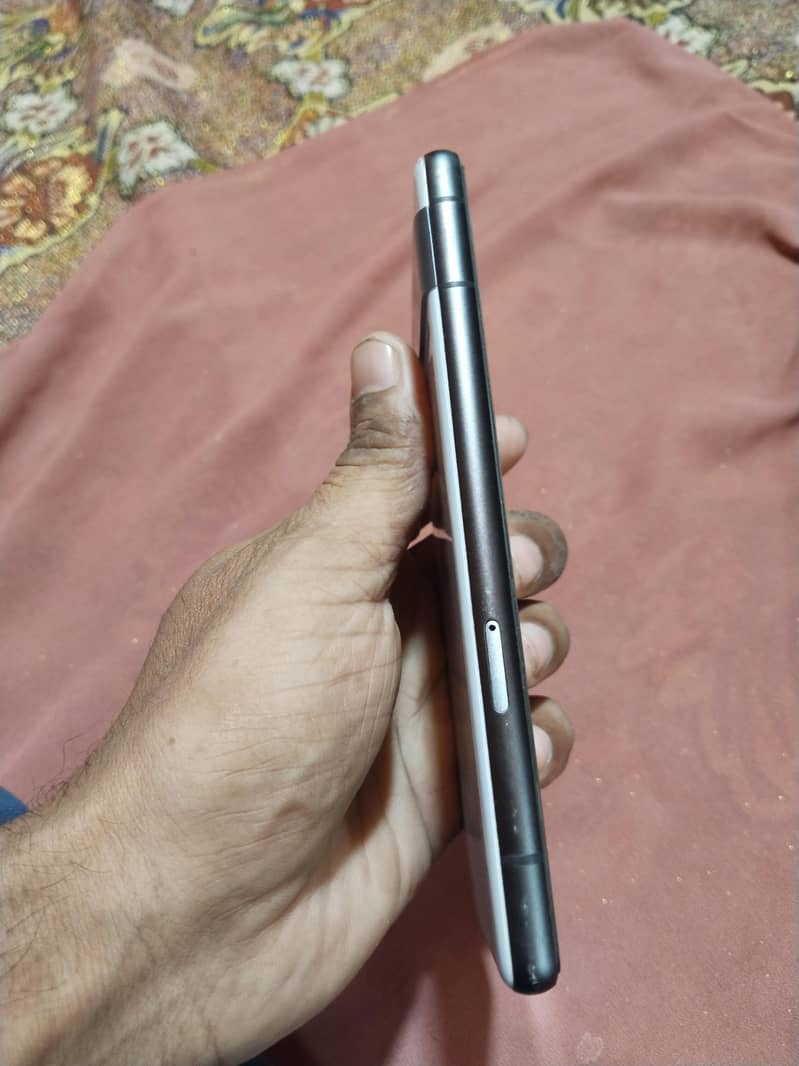 Google Pixel 7a 1