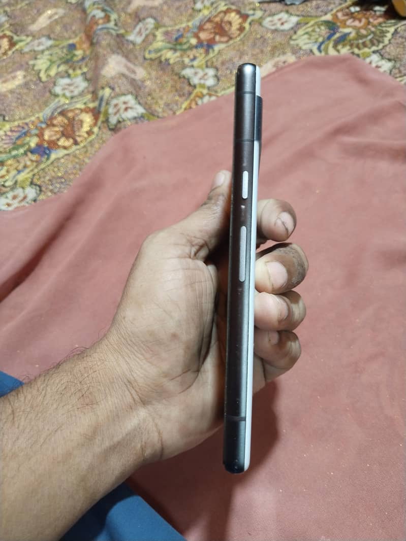 Google Pixel 7a 2