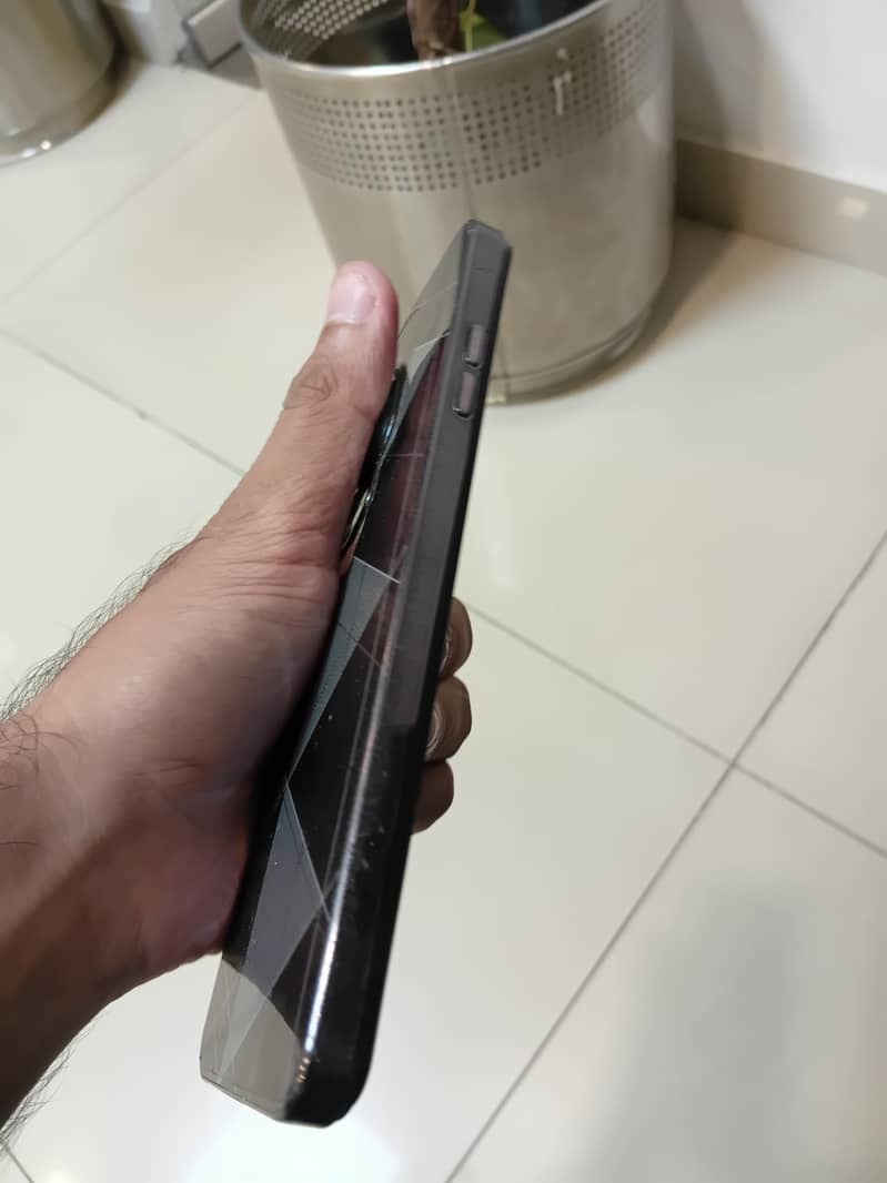 G'Five Note 25 3