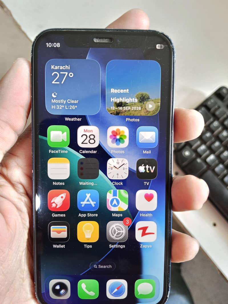 Apple iPhone 12 mini 1