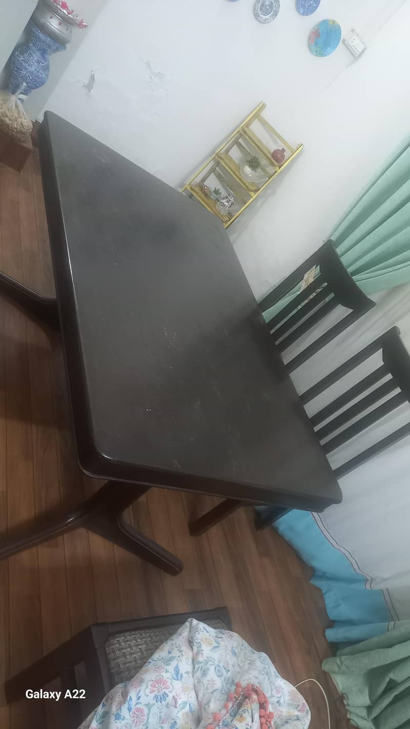 dining  table 0