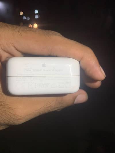 jenmun mobile ka 30v ka bilkul oky ha prize rabta kr ke tey kr le