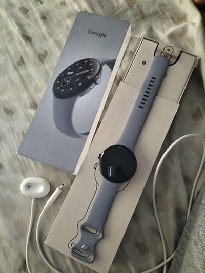 Google pixel Watch 4 45mm Wifi