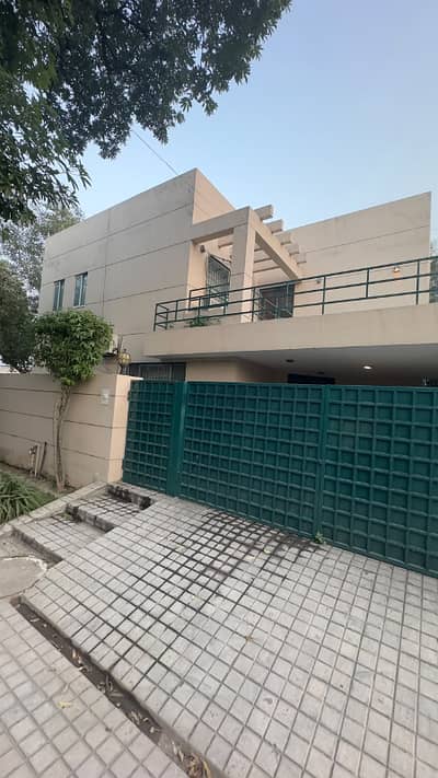 12 Marla Used Modern Design Most Beautiful Well Maintained Bungalow For Sale At Prime Location Of DHA Lahore Near To Park Masjid & Commercial Market
