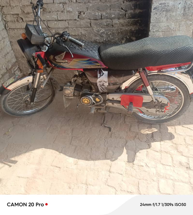 CD 70 0