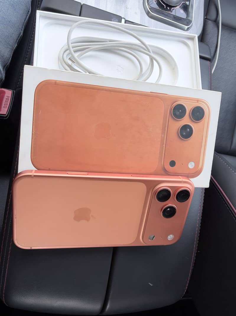 Apple iPhone 17 Pro Max JV 0