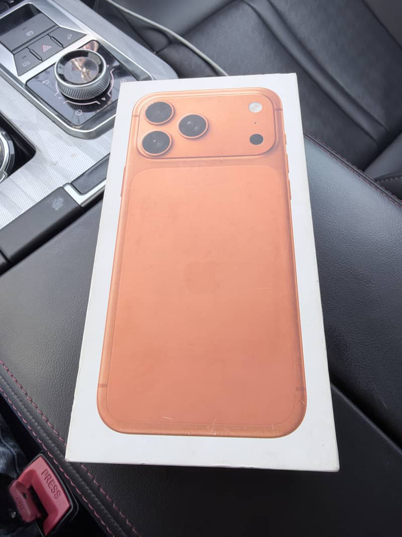 Apple iPhone 17 Pro Max JV 5