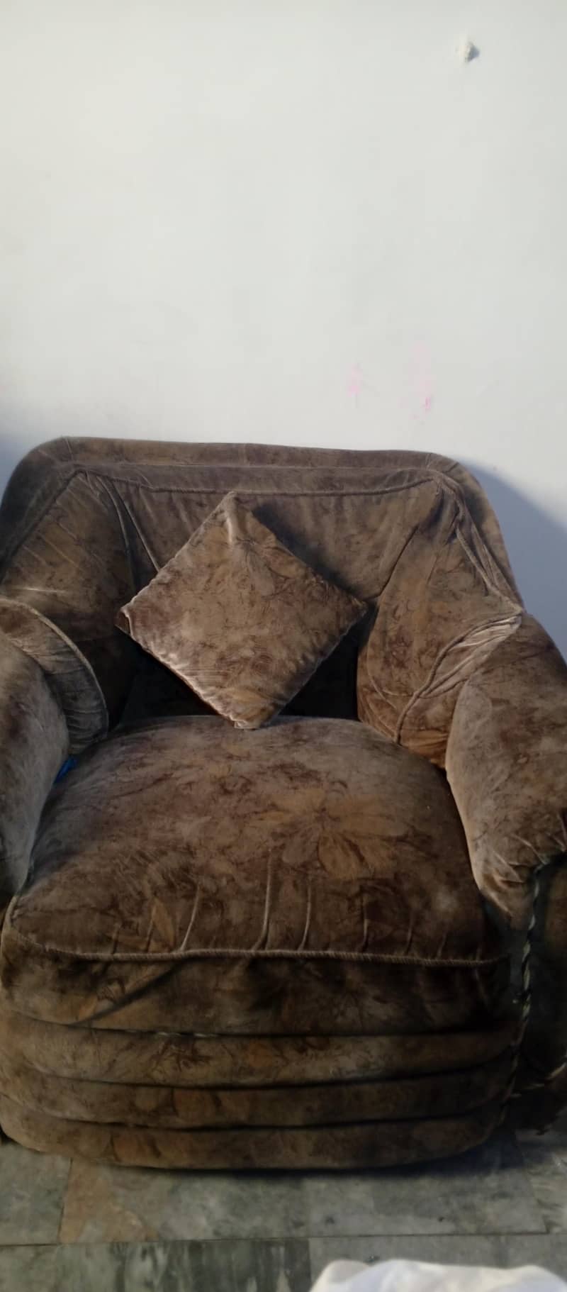 Sofa set for sale 4