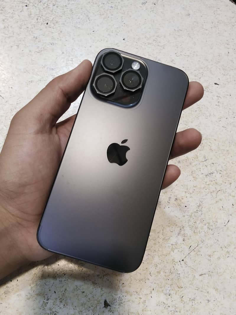 Apple iPhone 15 Pro Max 512 Gb 0